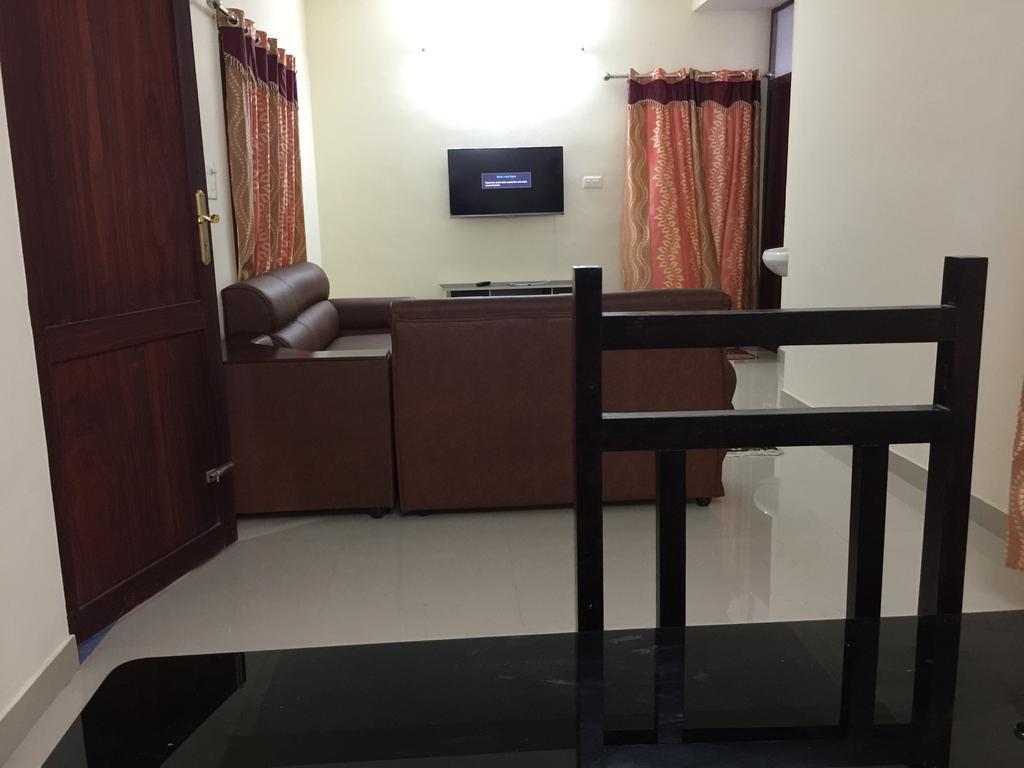 Sp Plaza Service Apartment Thiruvananthapuram Екстериор снимка