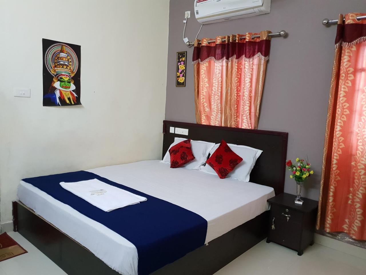 Sp Plaza Service Apartment Thiruvananthapuram Екстериор снимка